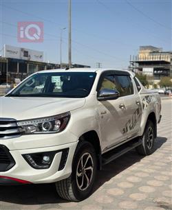 تويوتا هايلوكس